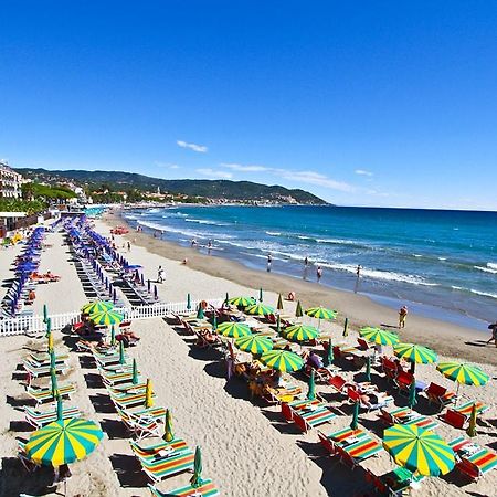 ディアーノ・マリーナCasa Vacanze Orchideaアパートメント エクステリア 写真